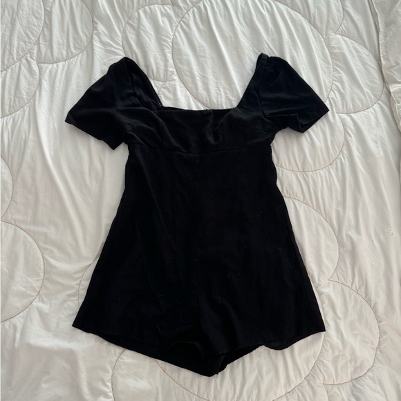 BLACK ROMPER - Picture 2 of 4